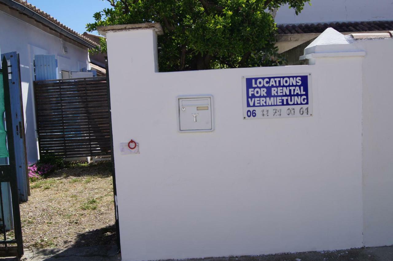 Villa Cmr à Les Les Saintes-Maries-de-la-Mer Extérieur photo